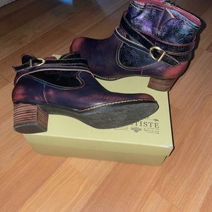 Women’s Spring Step L’ artiste Shazam bootie size 42